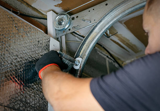 Affordable Garage Door Roller Replacement solutions in Schoolcraft, MI